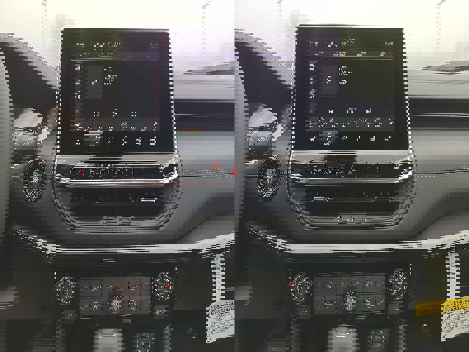 New 2026 Jeep Compass Latitude image 24