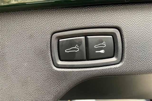 Used 2025 Porsche Macan Electric image 21