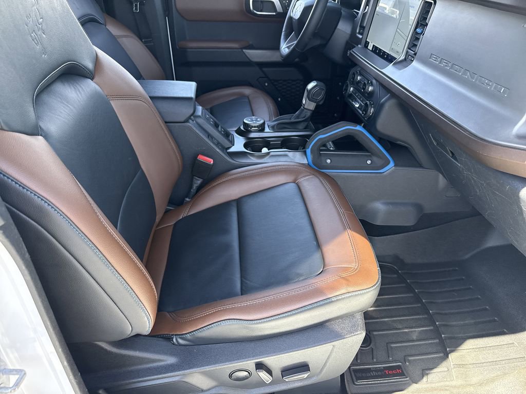 Used 2023 Ford Bronco Outer Banks image 13