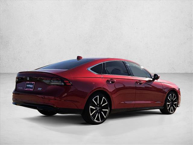 Used 2023 Honda Accord Touring image 5