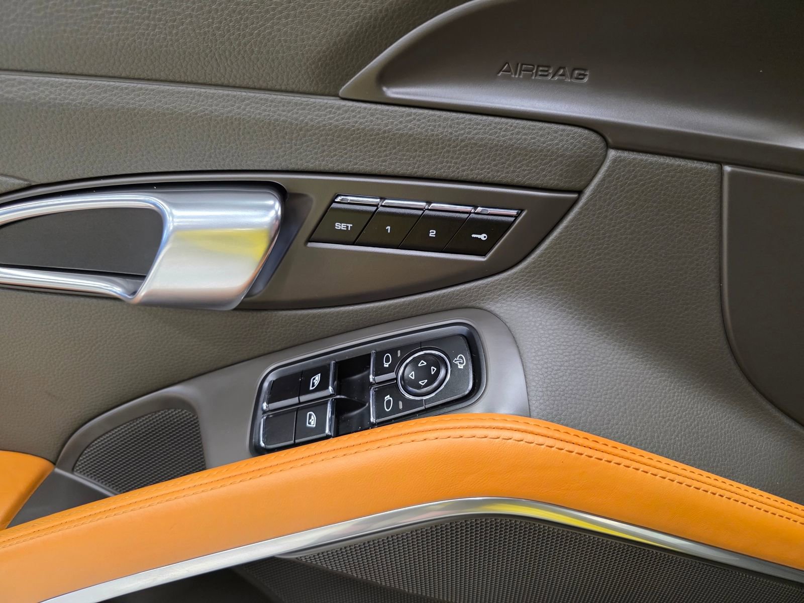 Used 2015 Porsche Cayman image 17