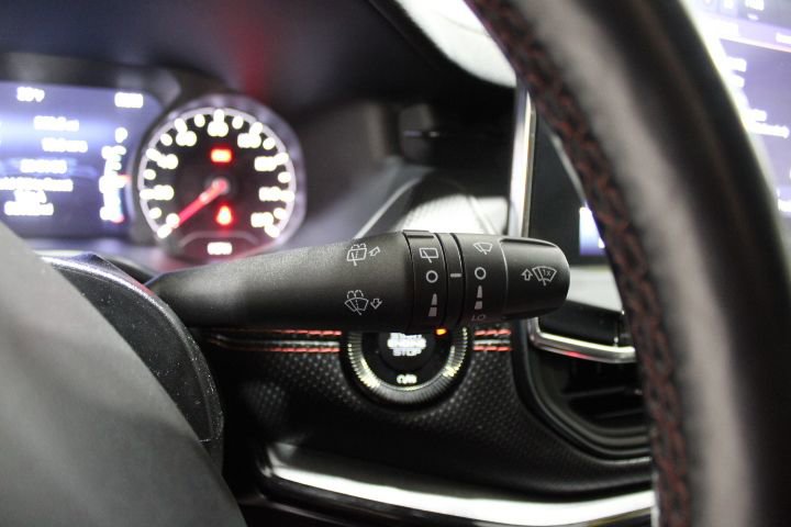 Used 2022 Jeep Compass Trailhawk w/ Trailhawk Convenience Group image 31