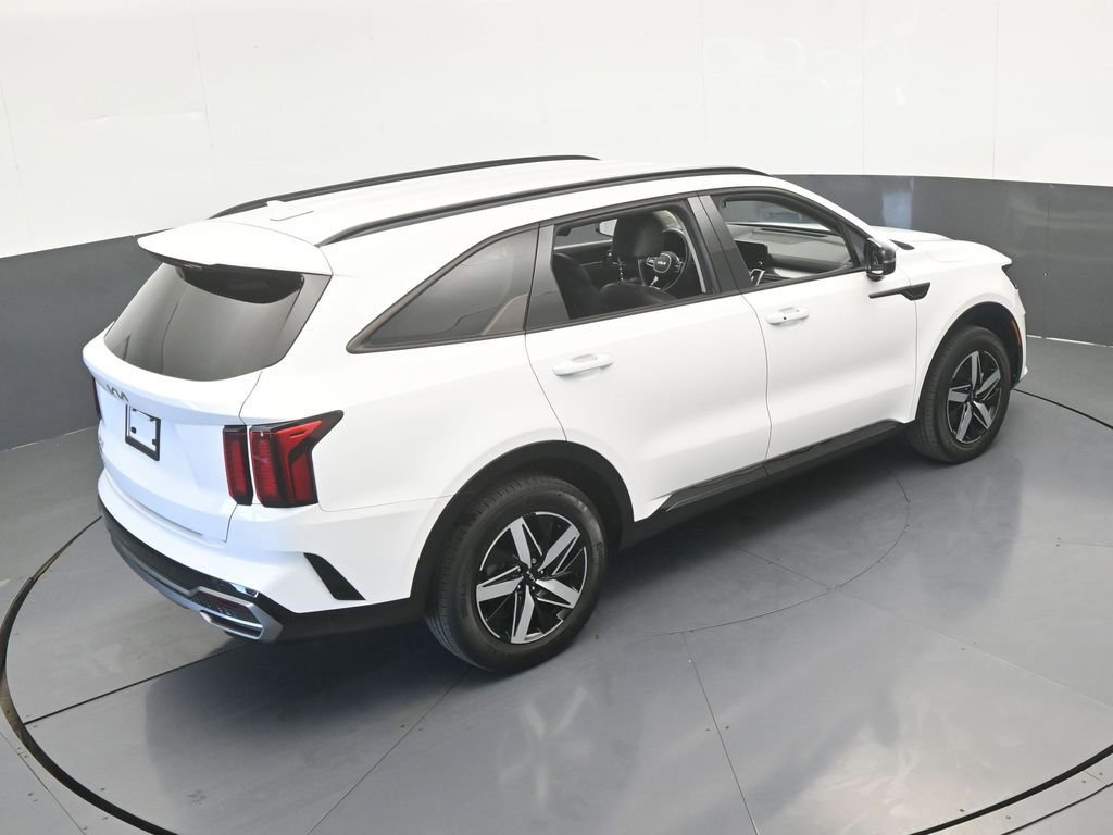 Used 2023 Kia Sorento S image 55