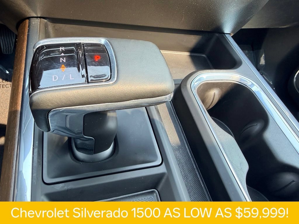 Used 2025 Chevrolet Silverado 1500 High Country w/ Technology Package AWD/4WD image 17