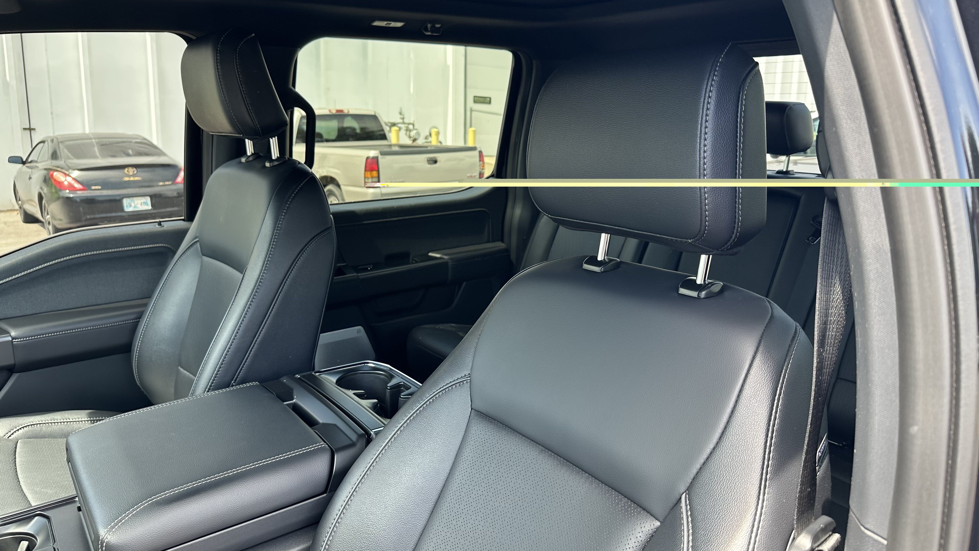 Used 2025 Ford F150 Lariat w/ Equipment Group 502A High AWD/4WD image 18
