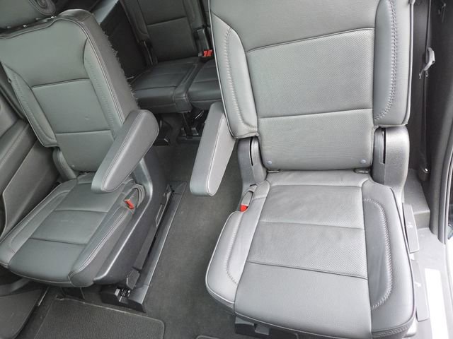 Used 2022 GMC Yukon XL Denali image 32