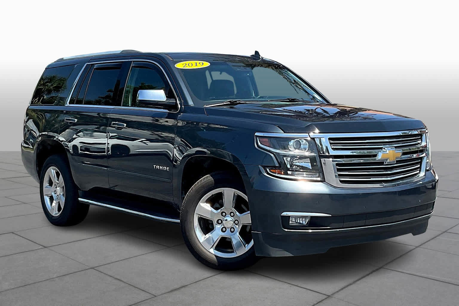 Used 2019 Chevrolet Tahoe Premier image 2