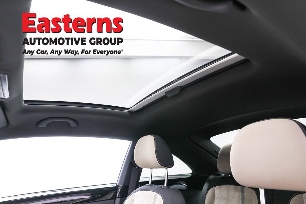 Used 2018 Volkswagen Beetle 2.0T S image 31