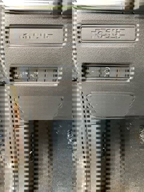 Used 2024 Nissan Rogue S AWD/4WD image 20