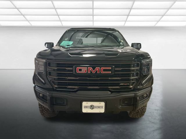 Used 2024 GMC Sierra 1500 AT4X image 3