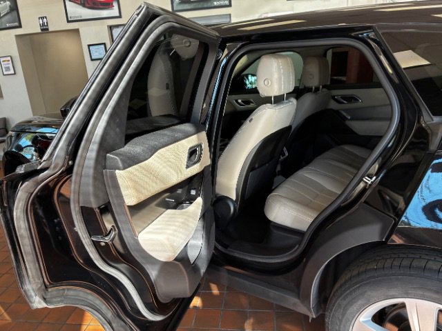 Used 2020 Land Rover Range Rover Velar S image 26