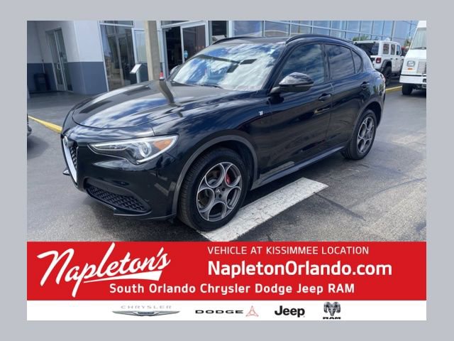 Used 2022 Alfa Romeo Stelvio Ti w/ Active Assist Plus Package image 1