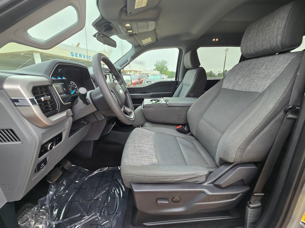 Used 2023 Ford F150 XLT image 13