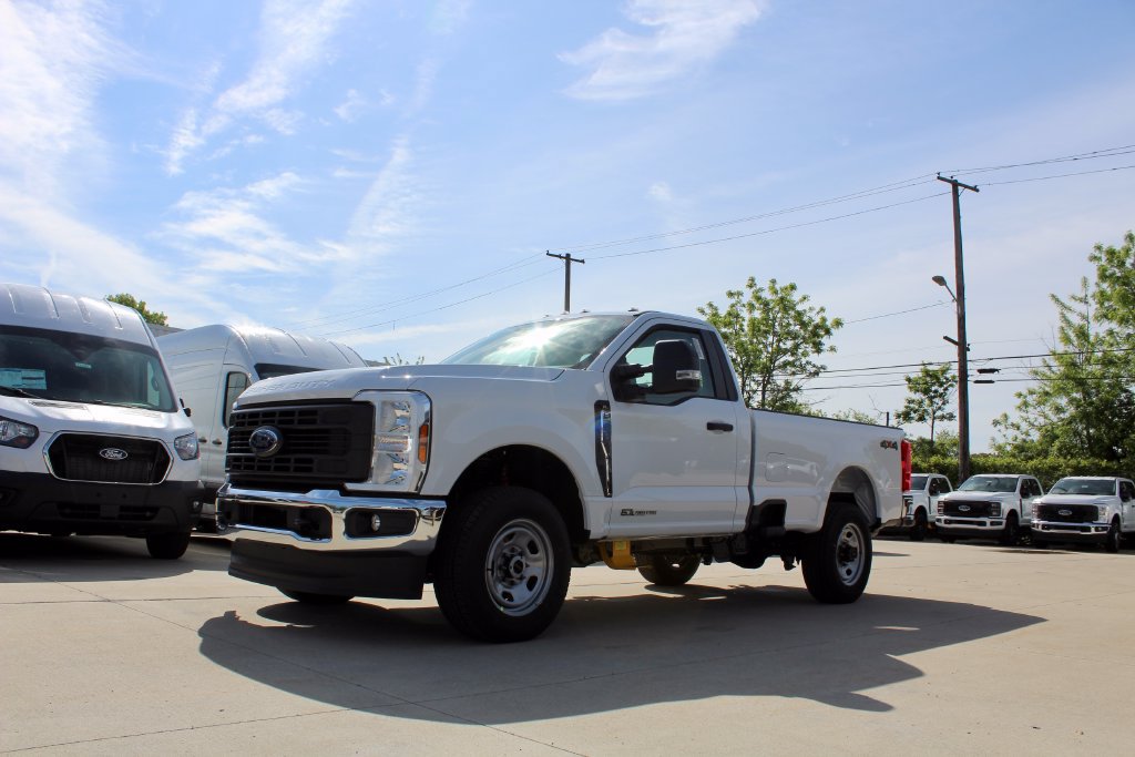 New 2026 Ford F350 XL w/ XL Chrome Package AWD/4WD image 23