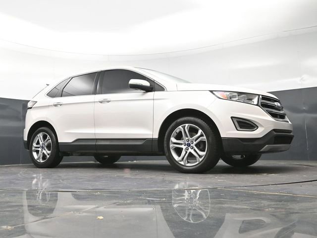 Used 2015 Ford Edge Titanium FWD image 35