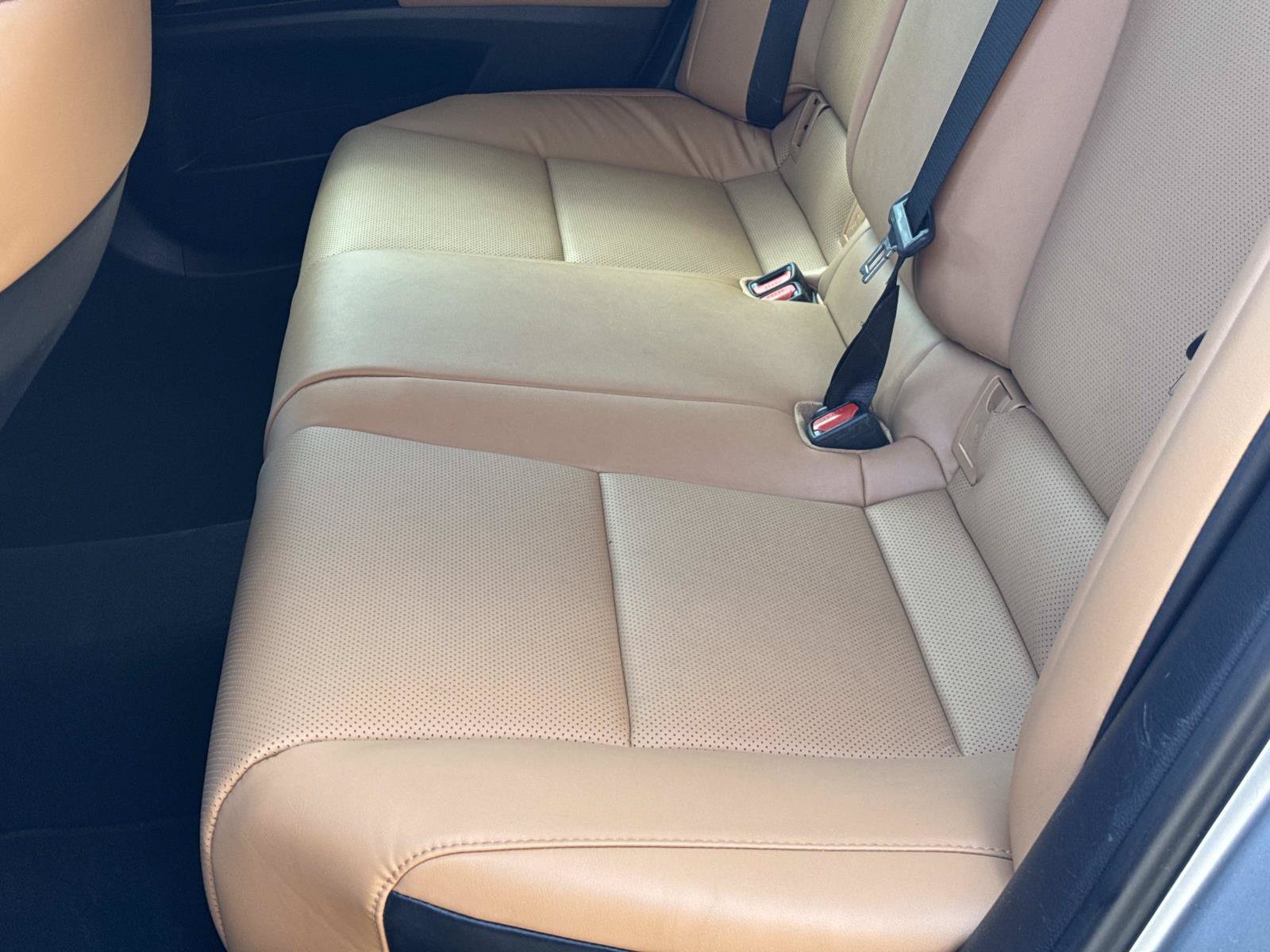 Used 2024 Lexus ES 350 w/ Premium Package FWD image 18