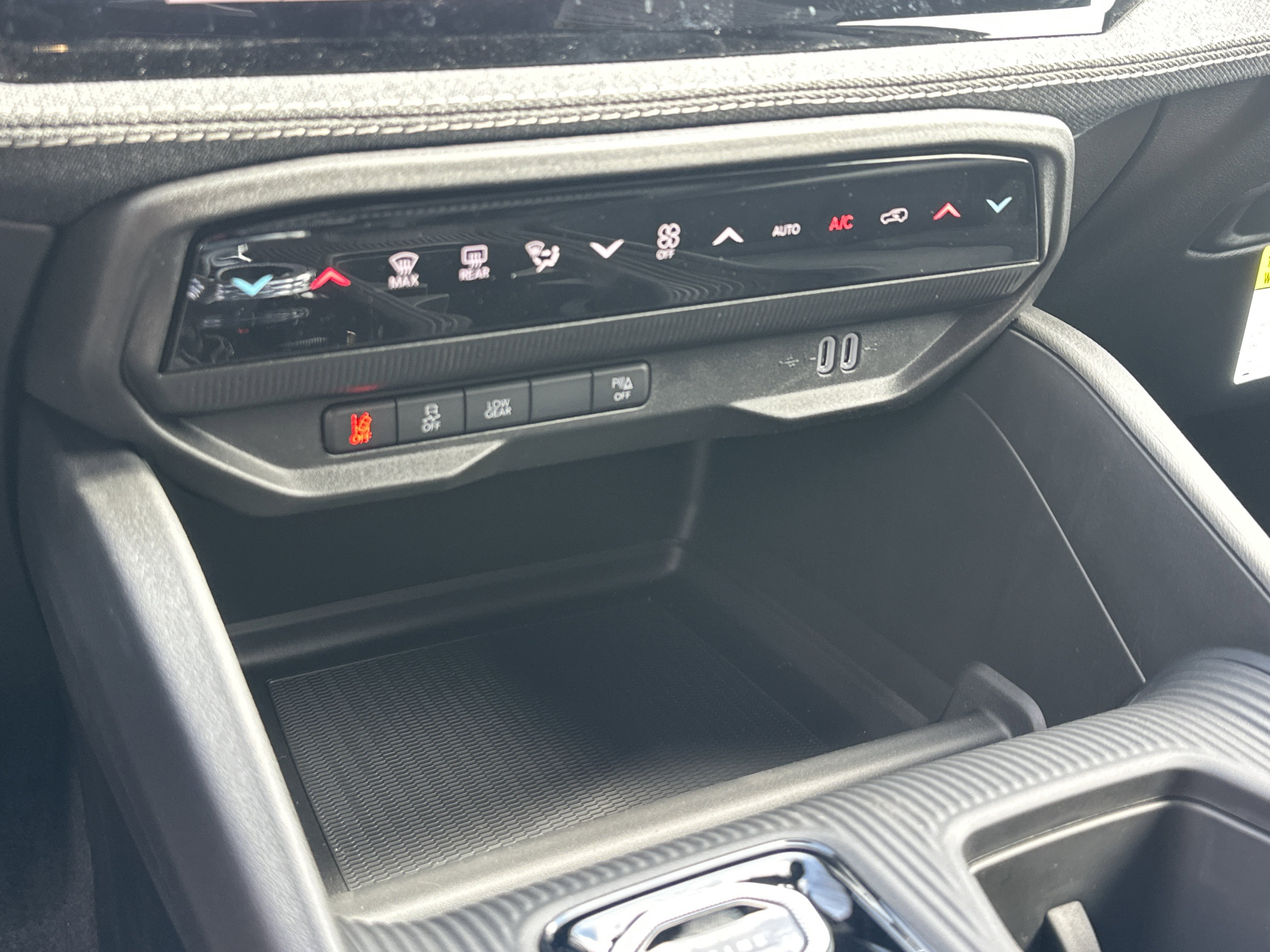 New 2026 Jeep Cherokee Laredo image 6