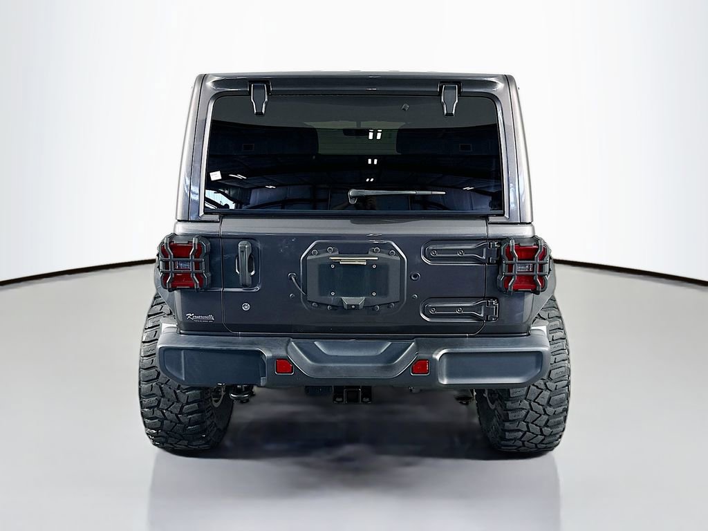 Used 2019 Jeep Wrangler Unlimited Sahara AWD/4WD image 6