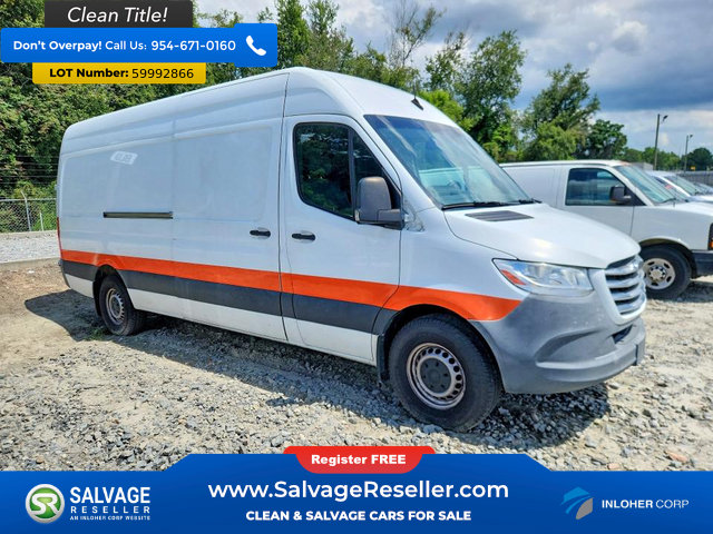 Used 2021 Freightliner Sprinter 2500 RWD image 5