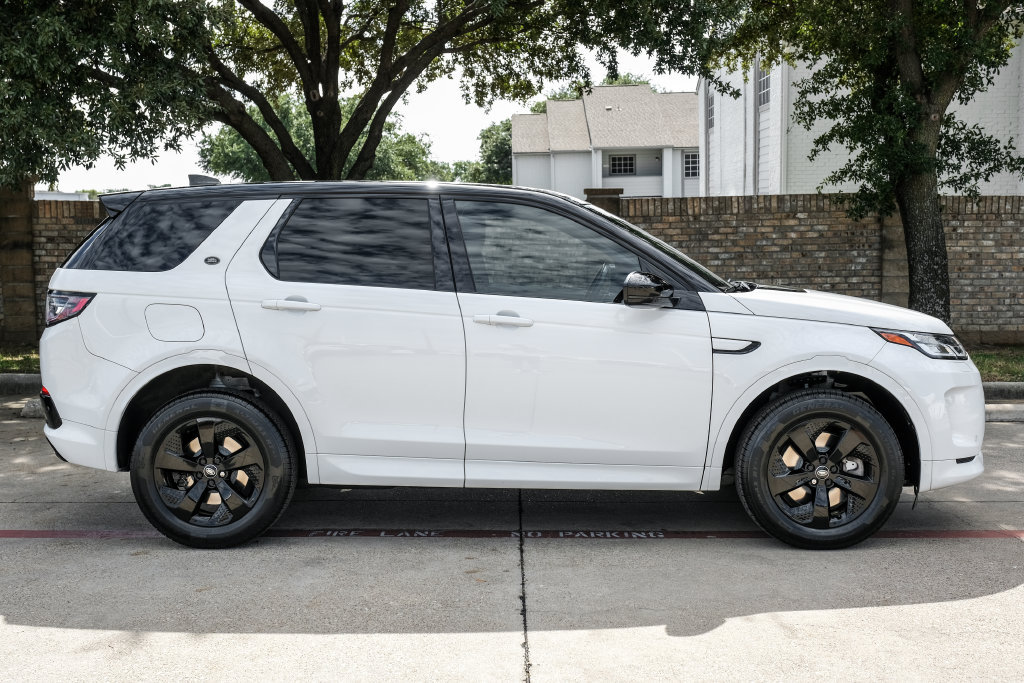 Used 2023 Land Rover Discovery Sport S R-Dynamic AWD/4WD image 15
