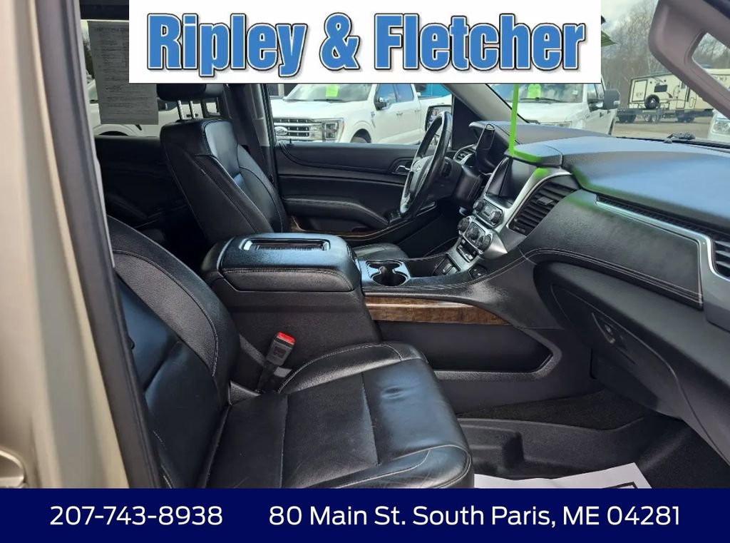 Used 2017 Chevrolet Tahoe LT w/ Luxury Package AWD/4WD image 15