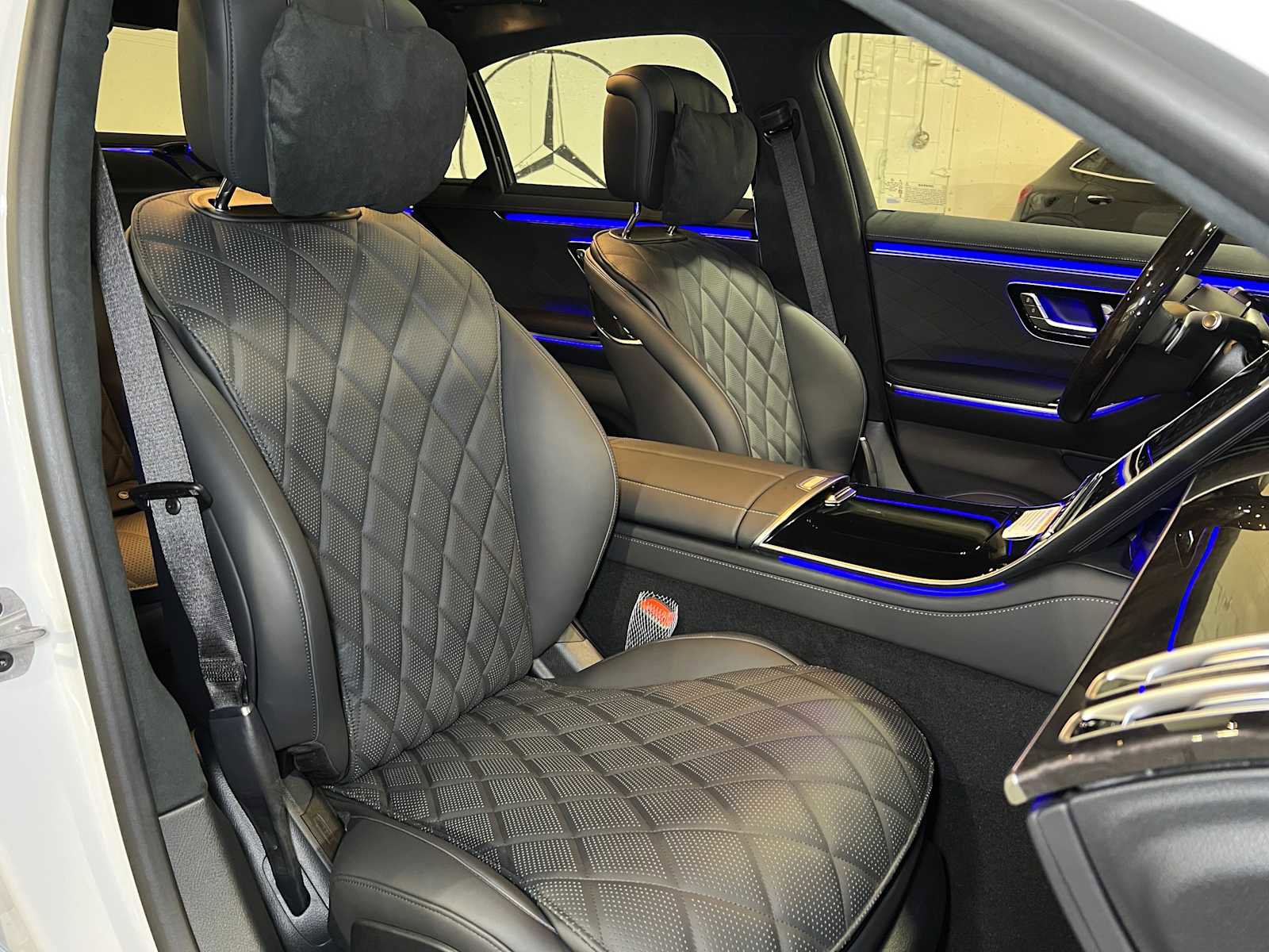 New 2025 Mercedes-Benz S 580 4MATIC Sedan image 13