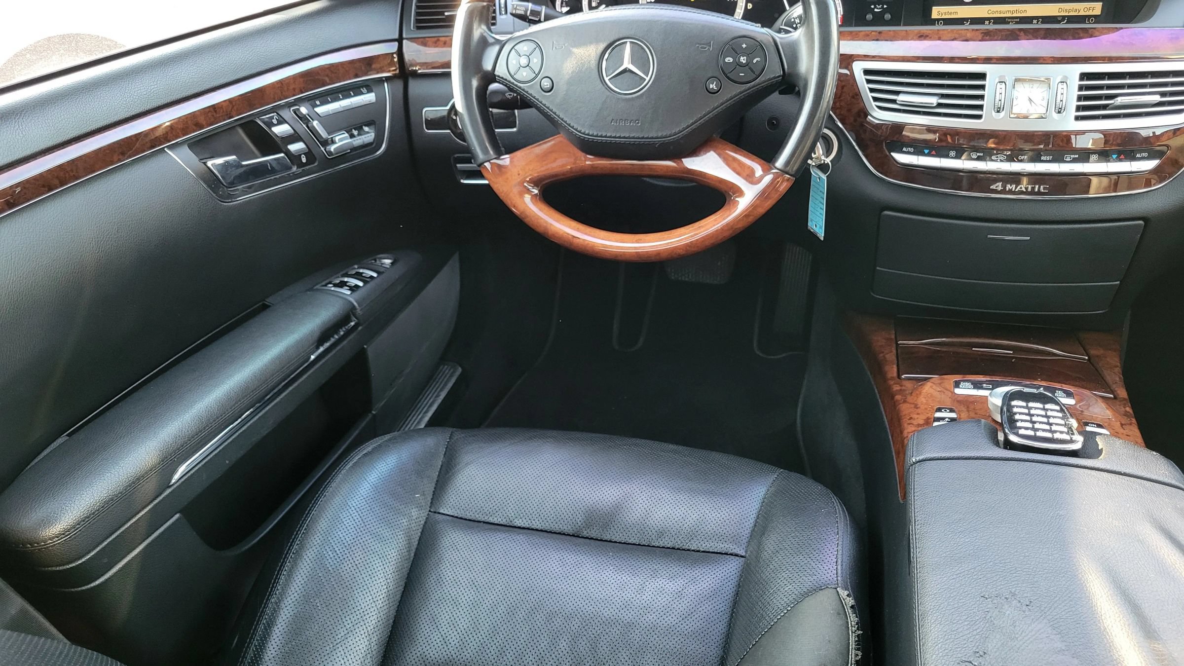 Used 2012 Mercedes-Benz S 550 4MATIC w/ Premium 2 Pkg image 20