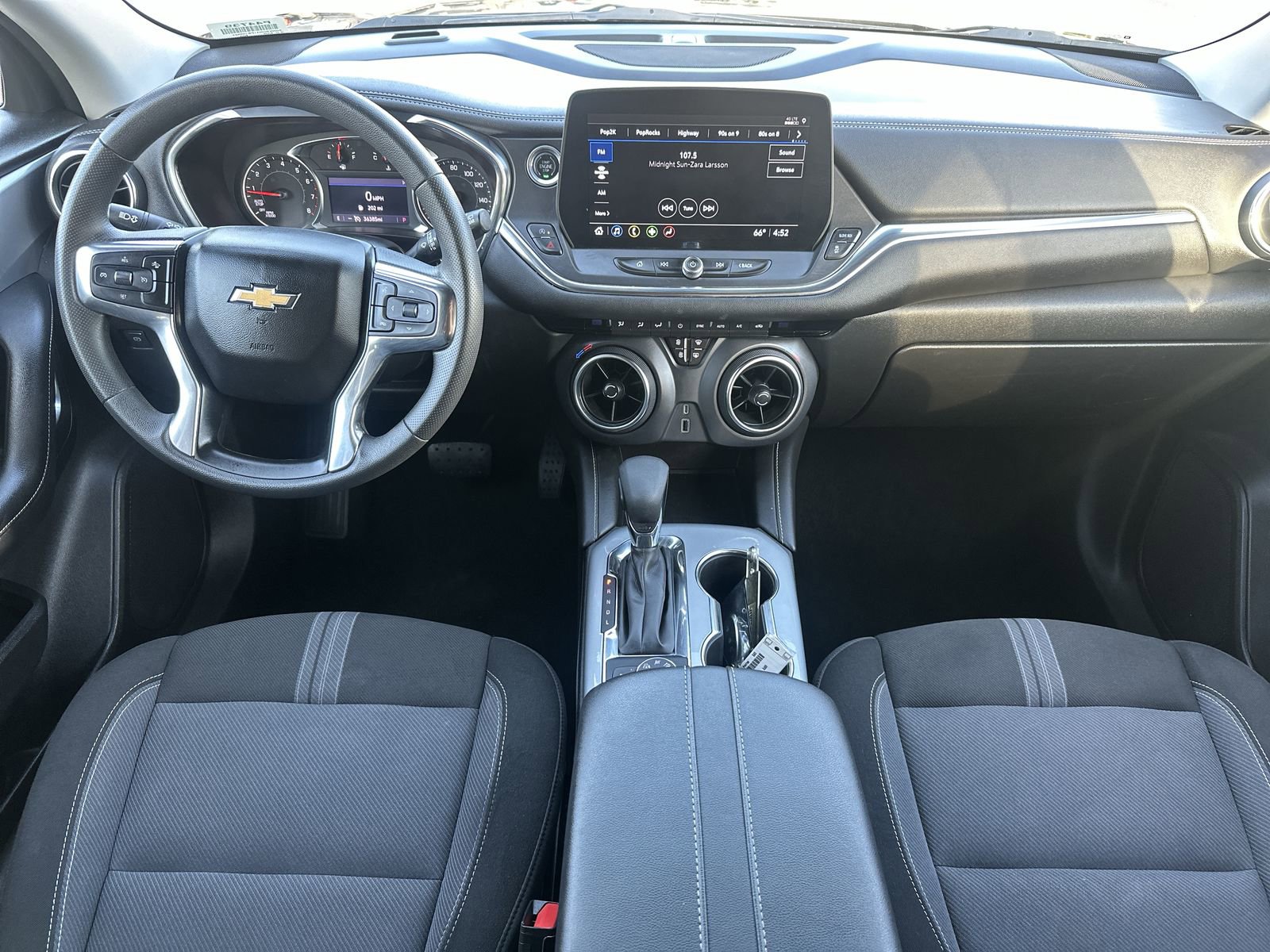 Certified 2023 Chevrolet Blazer LT w/ Driver Confidence Package image 18