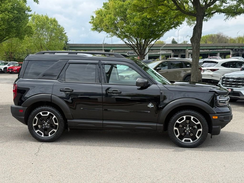 Used 2023 Ford Bronco Sport Outer Banks w/ Tech Package AWD/4WD image 5