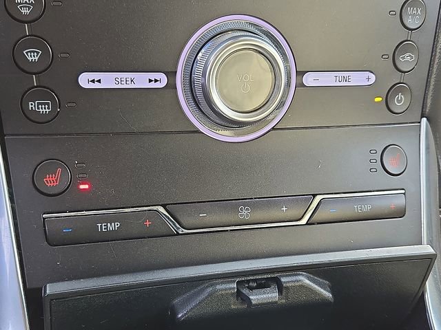 Used 2019 Ford Edge Titanium image 19