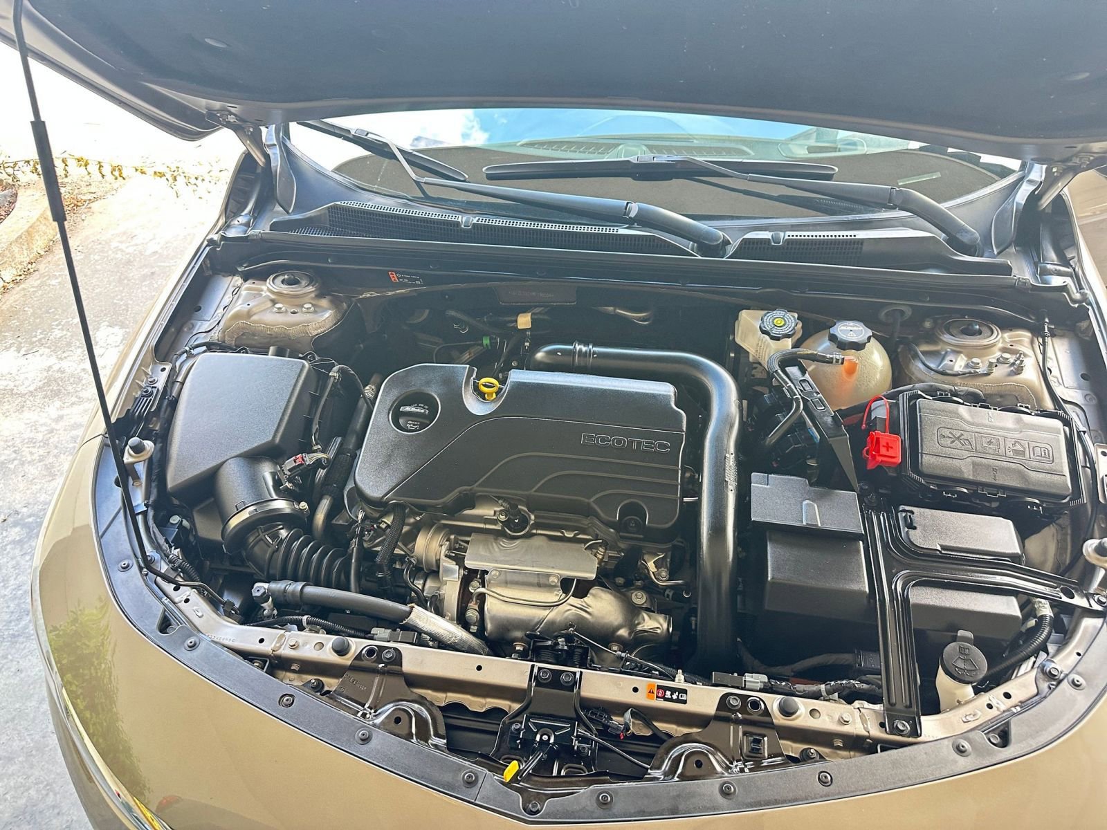 Used 2024 Chevrolet Malibu LT image 32