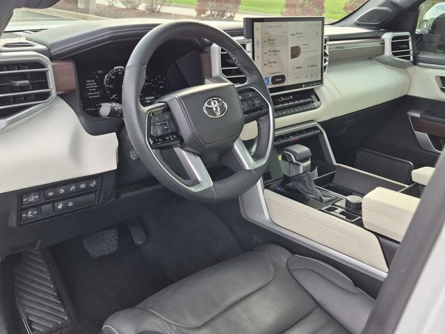 Certified 2023 Toyota Sequoia Capstone AWD/4WD image 4