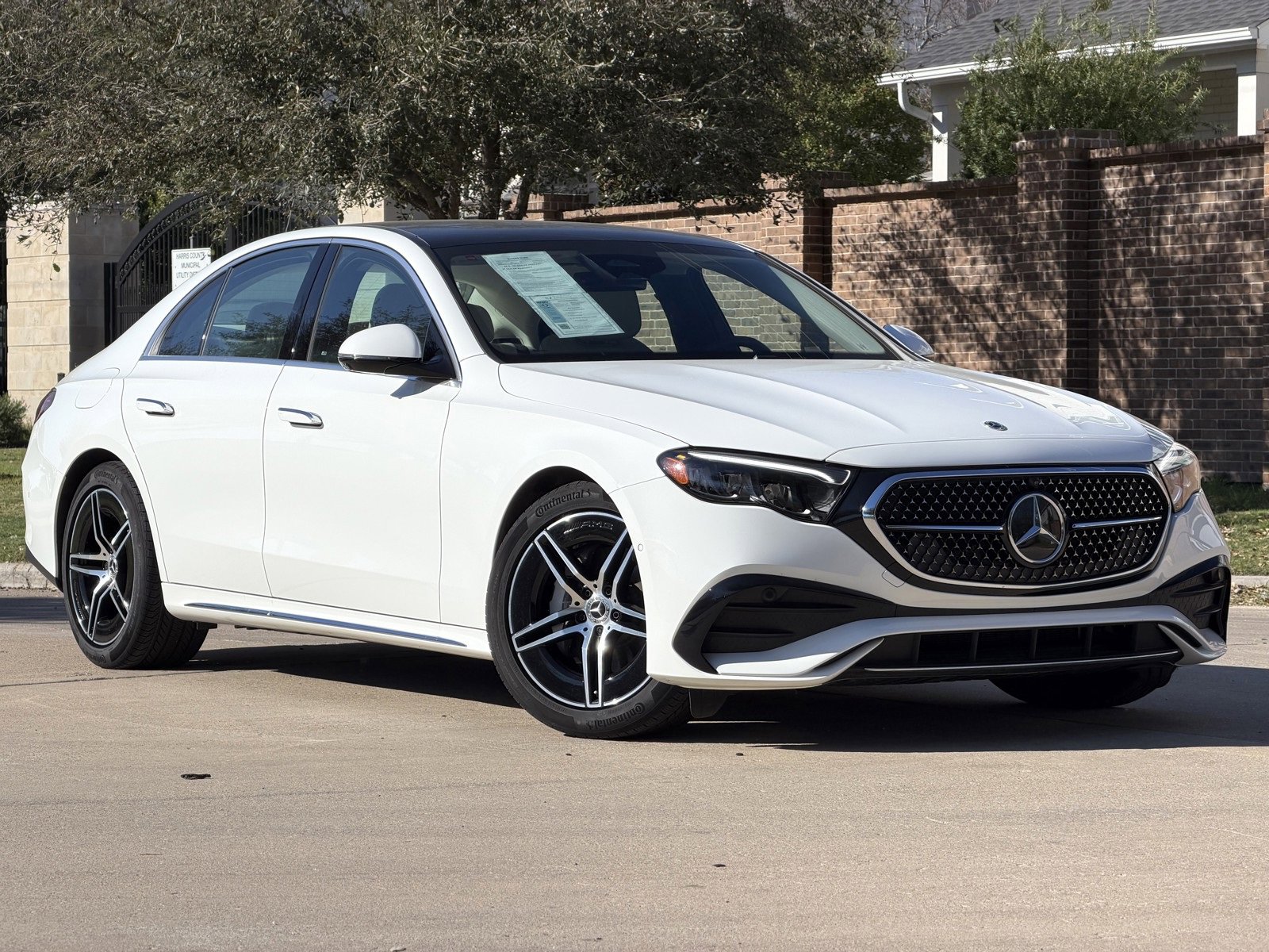 Used 2025 Mercedes-Benz E 350 Sedan image 1