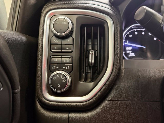 Used 2020 GMC Sierra 1500 Elevation w/ Elevation Value Package AWD/4WD image 15