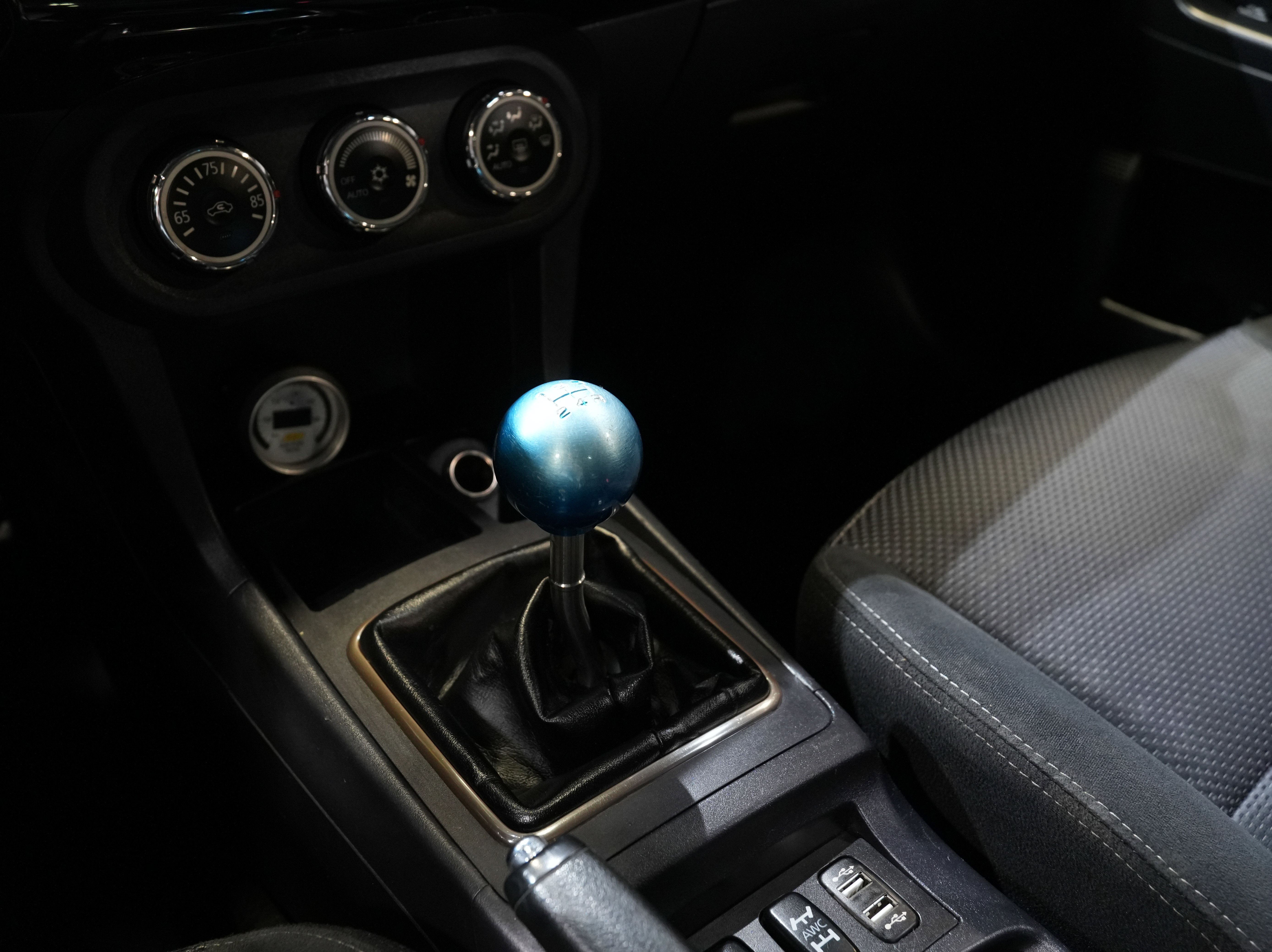 Used 2015 Mitsubishi Lancer Evolution GSR image 47