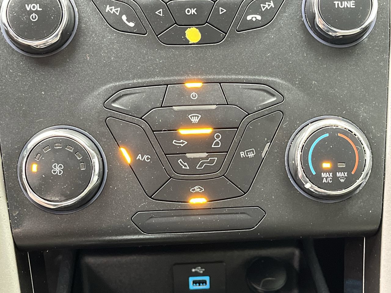 Certified 2019 Ford Fusion S FWD image 19