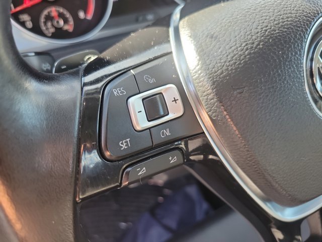 Used 2017 Volkswagen Golf Alltrack SE image 24
