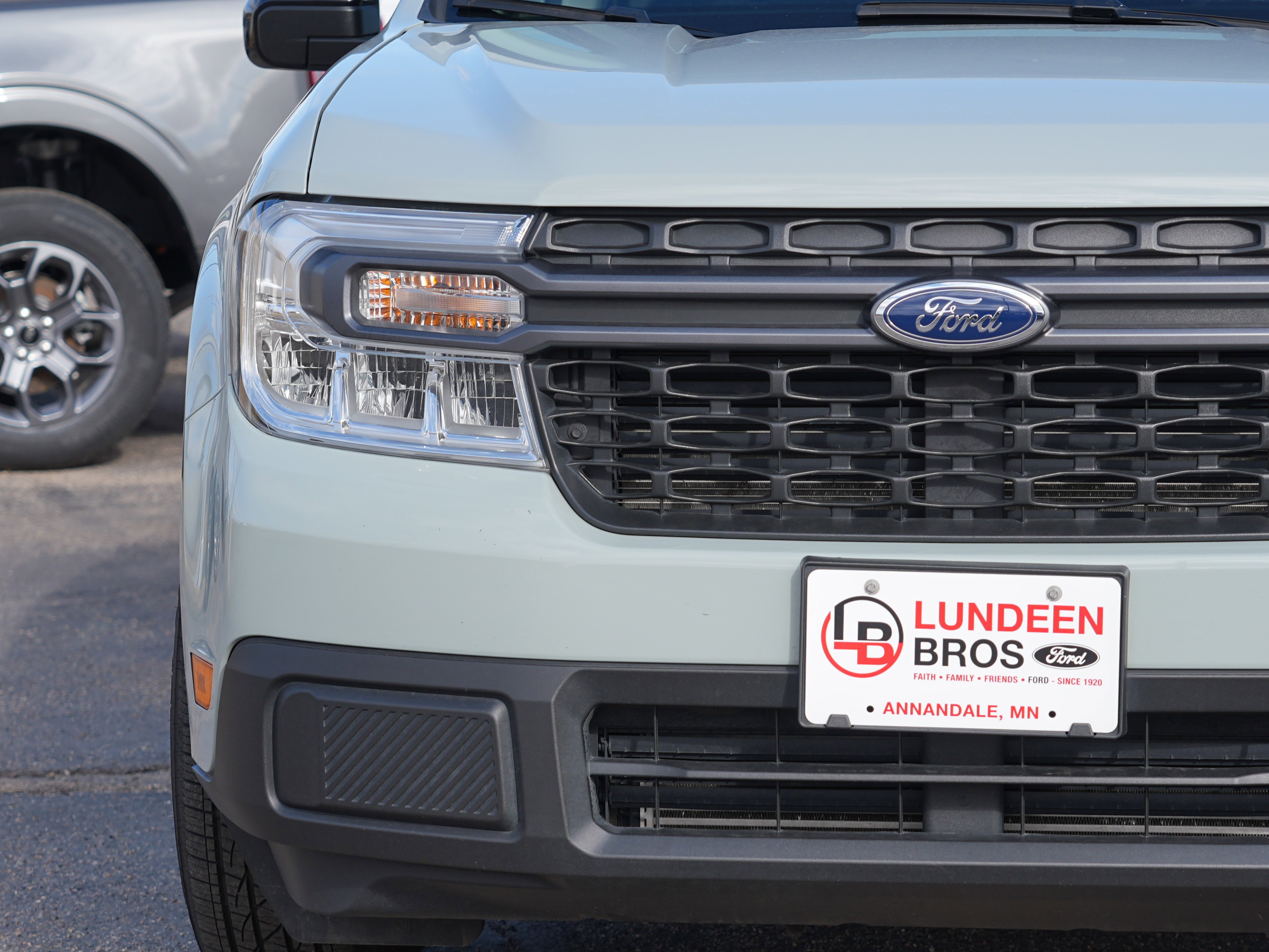 Used 2024 Ford Maverick XLT w/ XLT Luxury Package image 11