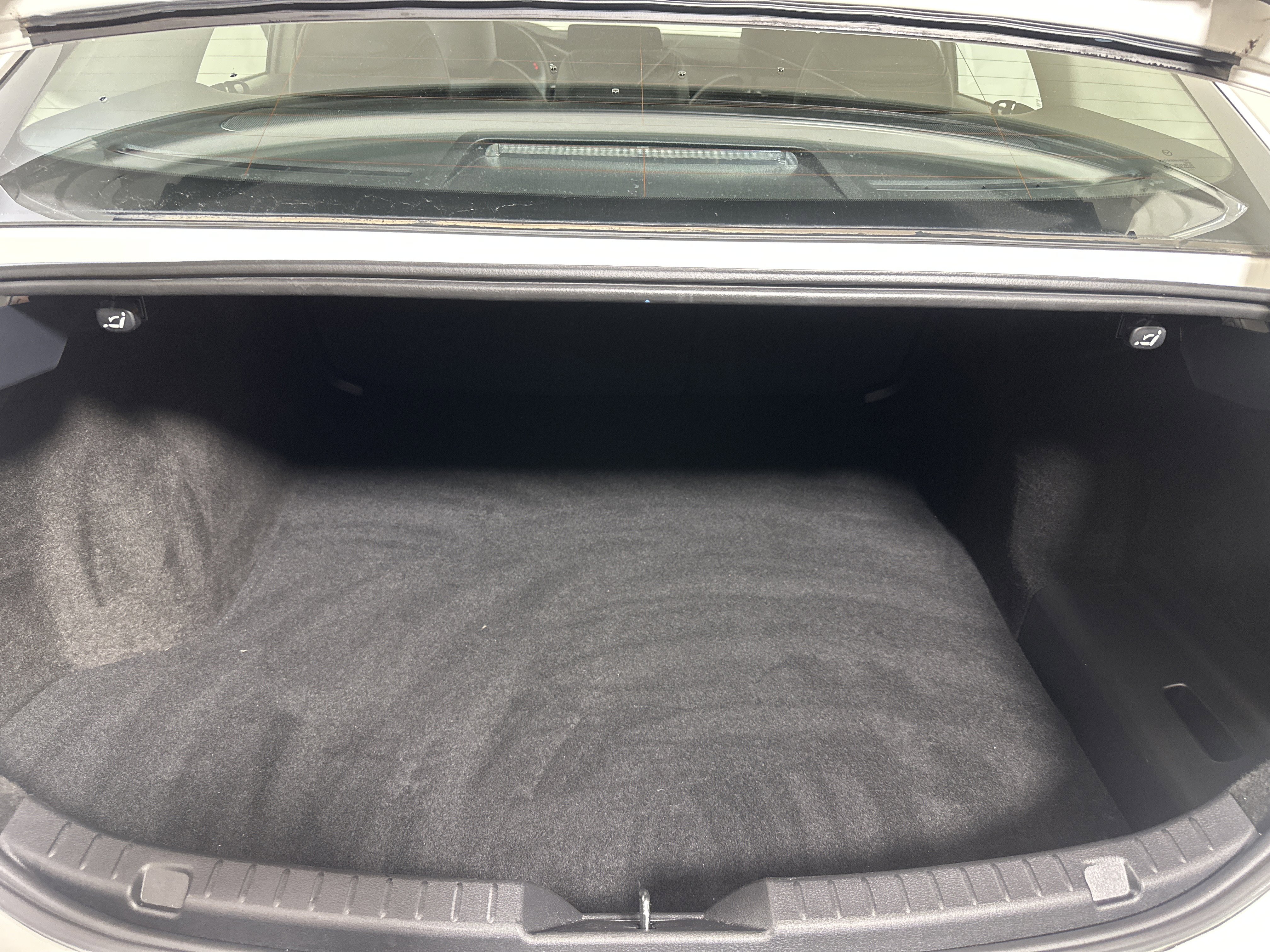 Certified 2025 MAZDA MAZDA3 2.5 Turbo Sedan w/Premium Plus image 23