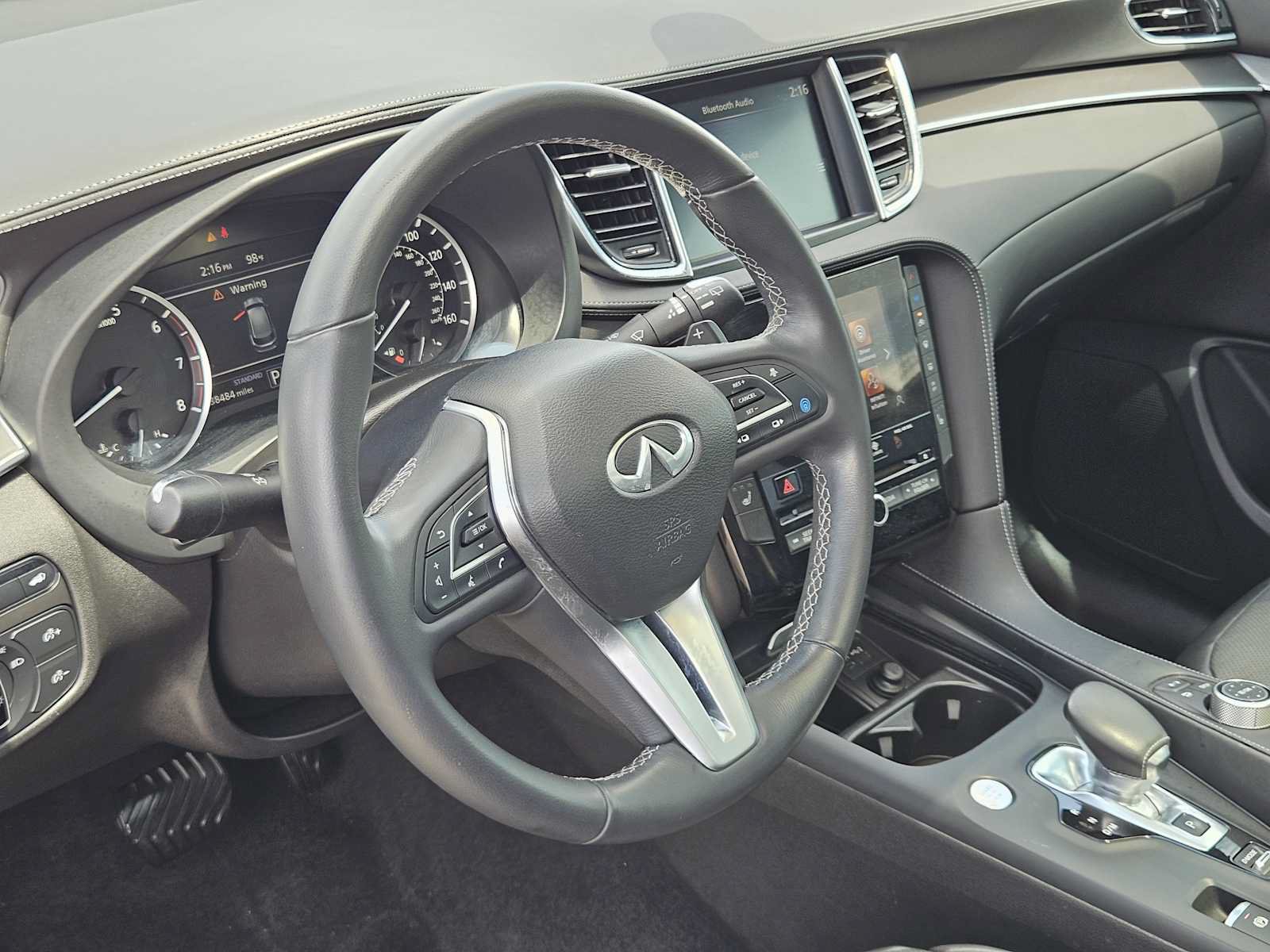 Used 2022 INFINITI QX50 Luxe w/ Appearance Package FWD image 2