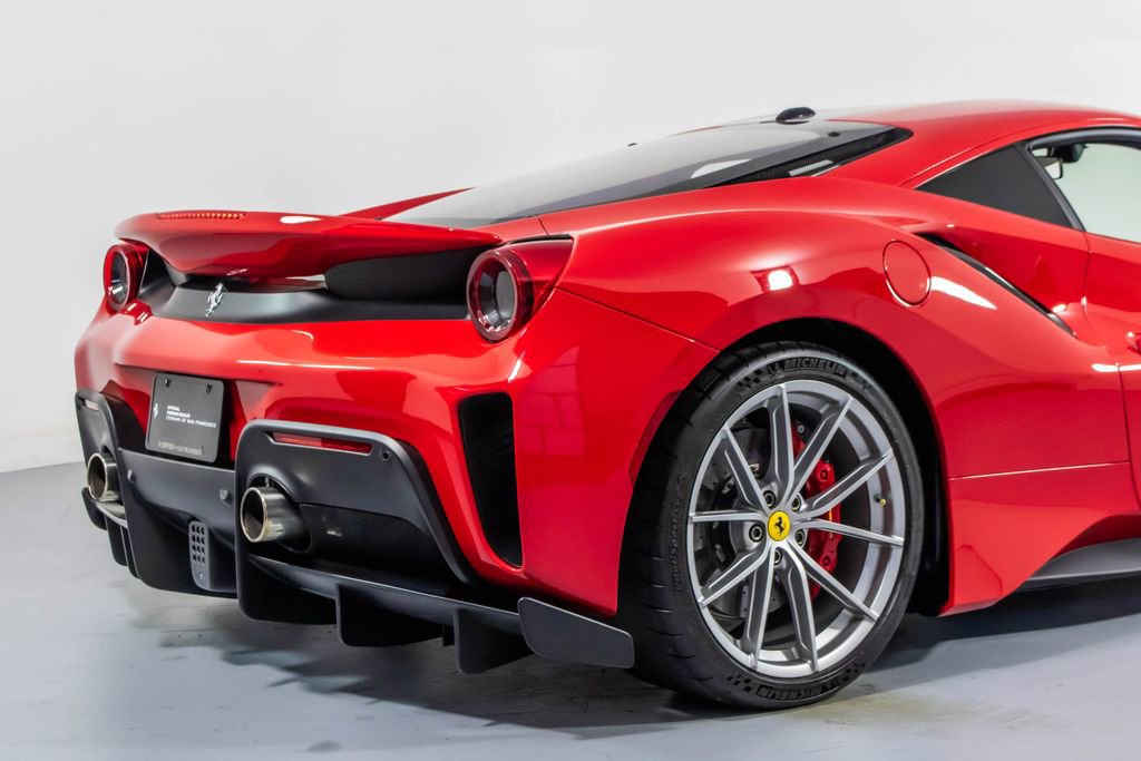 Used 2019 Ferrari 488 Pista Coupe image 26