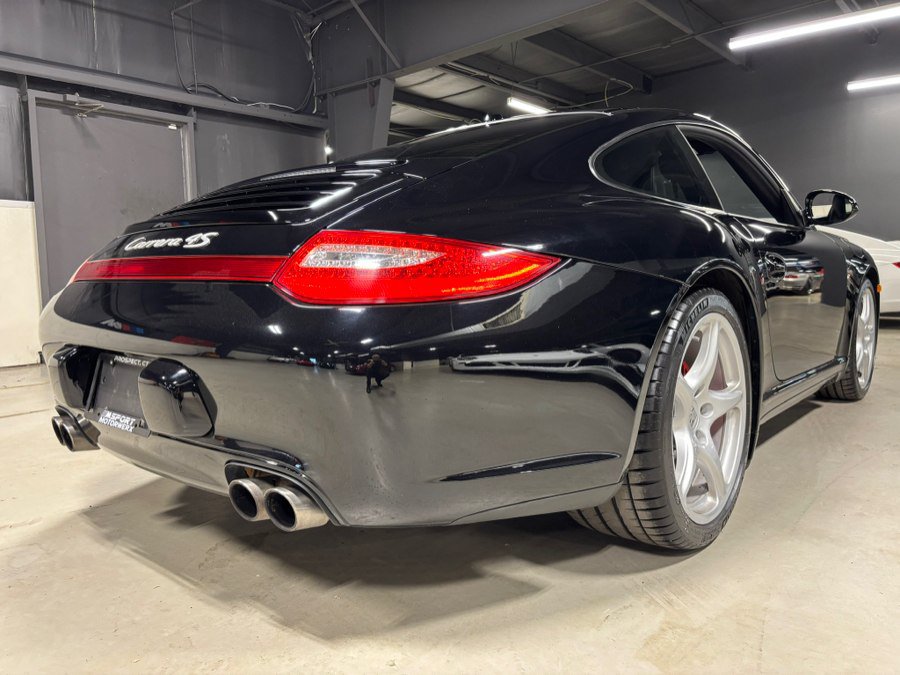 Used 2010 Porsche 911 Carrera 4S AWD/4WD image 5