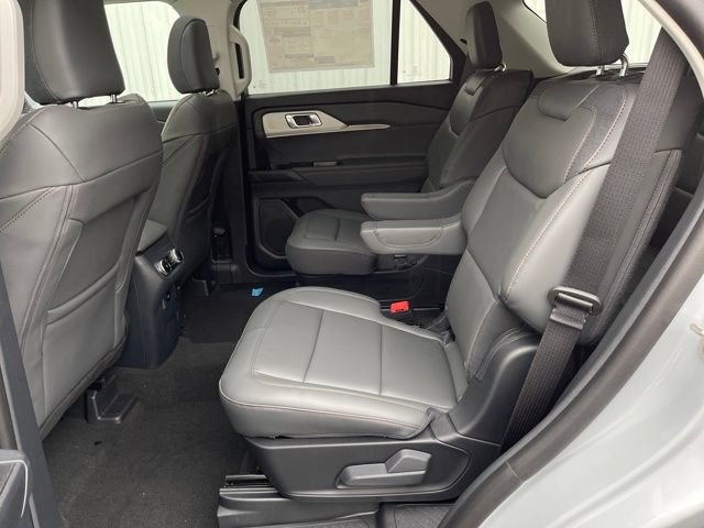 New 2026 Ford Explorer Active w/ Active Comfort Package AWD/4WD image 21