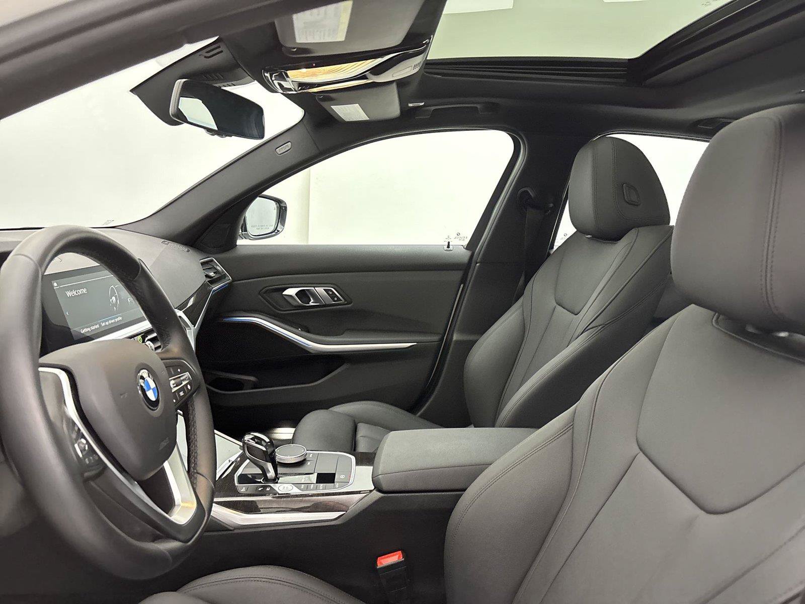 Used 2021 BMW 330e w/ Convenience Package RWD image 24