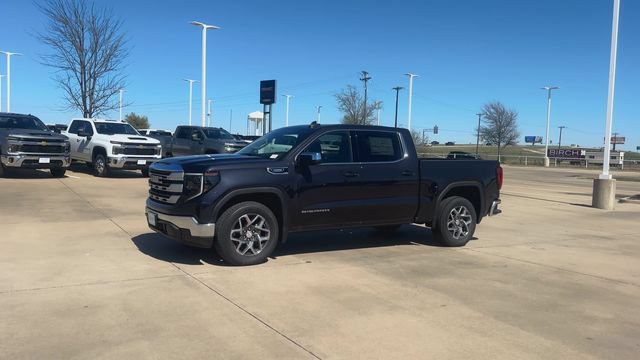 New 2026 GMC Sierra 1500 SLE w/ Preferred Package RWD image 5