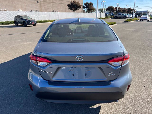 Used 2026 Toyota Corolla LE w/ Carpet Mat Package (TMS) FWD image 4