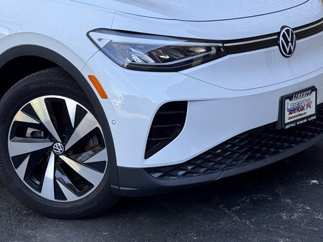 Used 2023 Volkswagen ID.4 Pro image 3