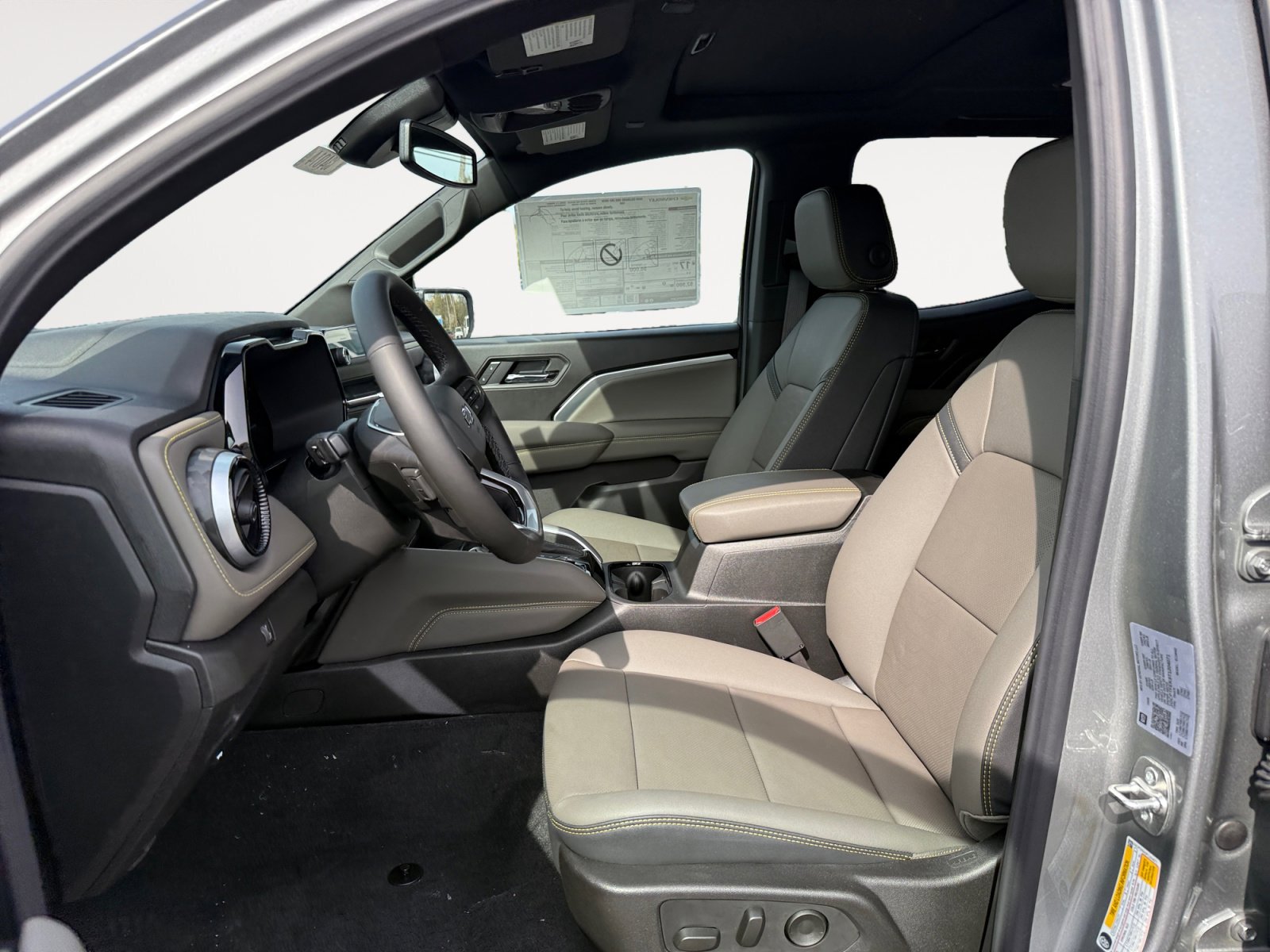 New 2026 Chevrolet Colorado ZR2 w/ Technology Package image 10