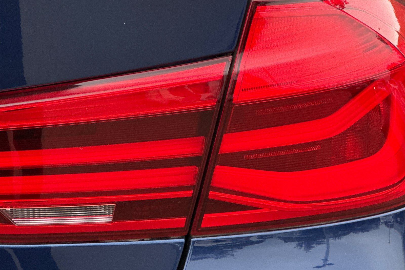 Used 2018 BMW 330i Sedan RWD image 50