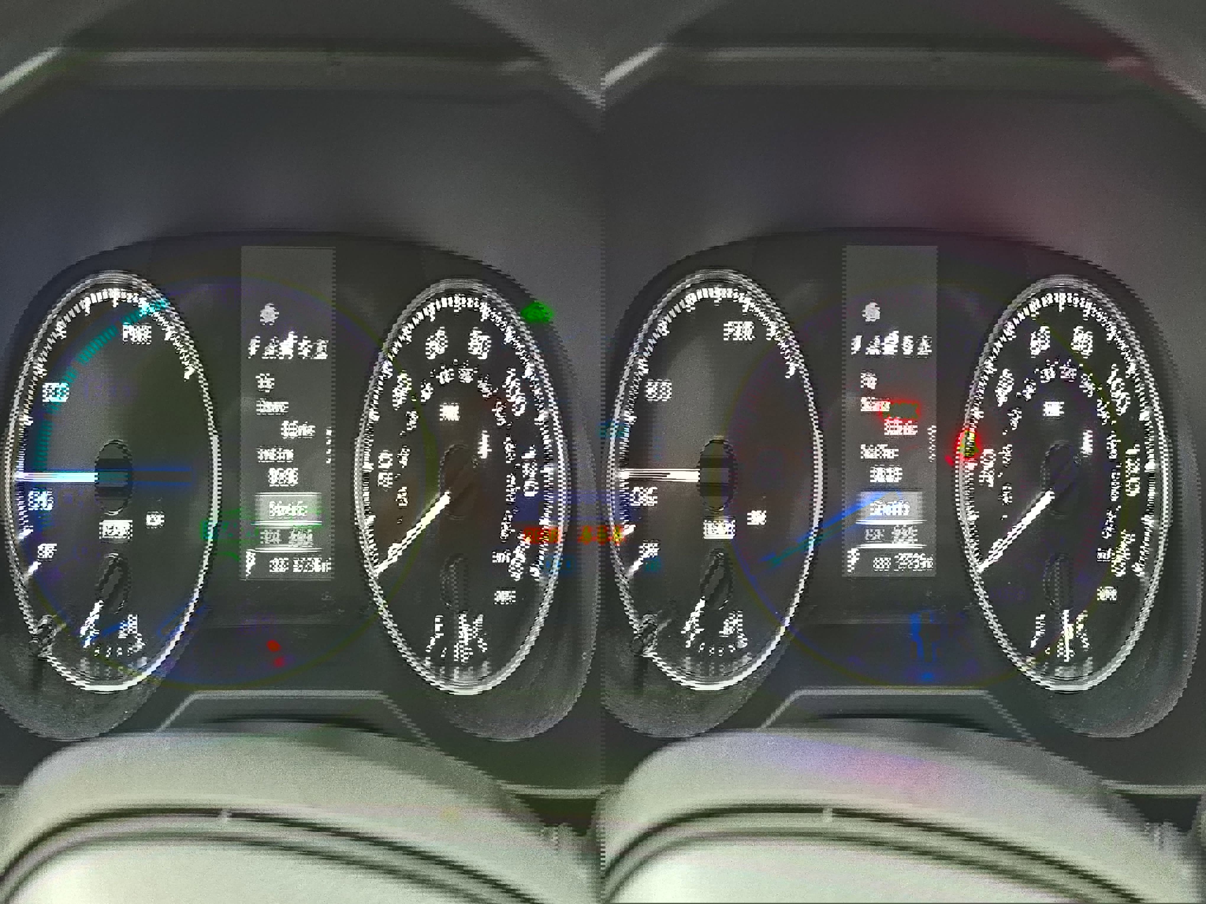 Used 2022 Toyota RAV4 XLE image 18